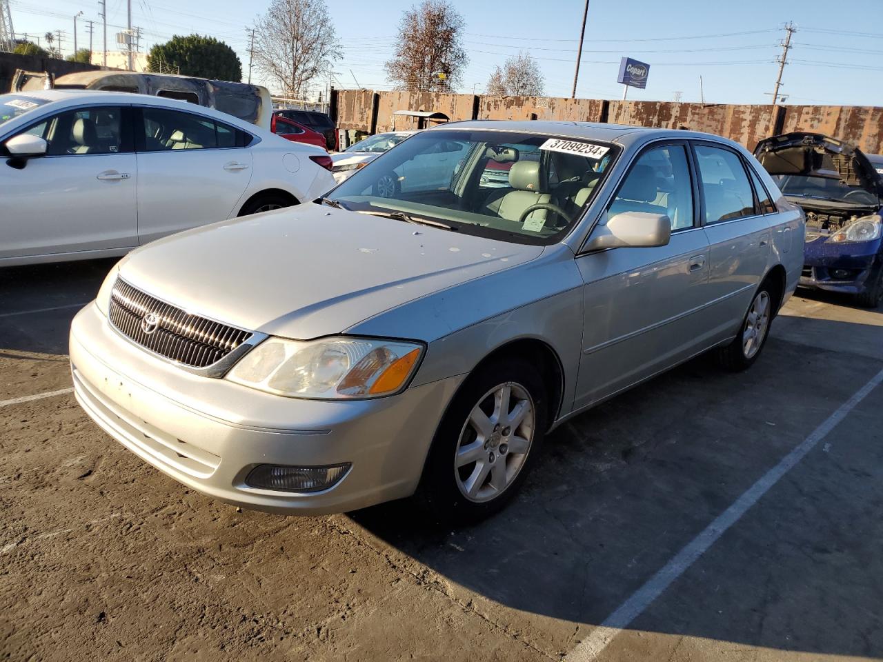 Obraz 2000 TOYOTA AVALON XL 2000