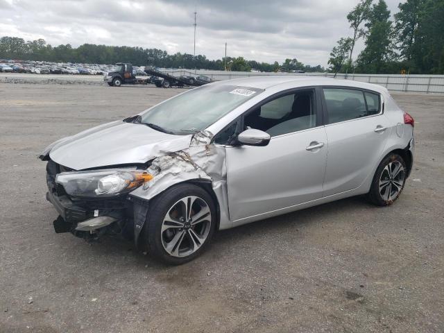 Image 1 of 2016 KIA FORTE EX 2016 with VIN KNAFX5A85G5515979
