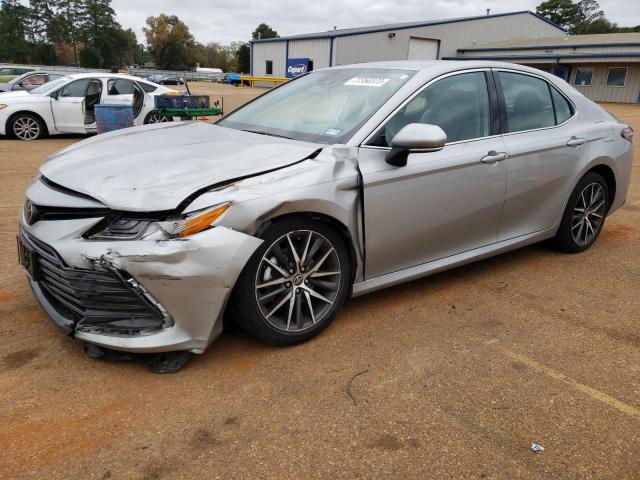 Изображение 1 2021 TOYOTA CAMRY XLE 2021 с VIN 4T1F11AK9MU450172