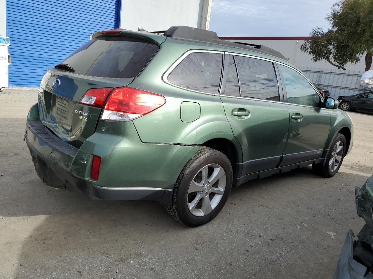 Obraz 3 z 2013 SUBARU OUTBACK 2.5I LIMITED 2013 z VIN 4S4BRBKC9D3302565