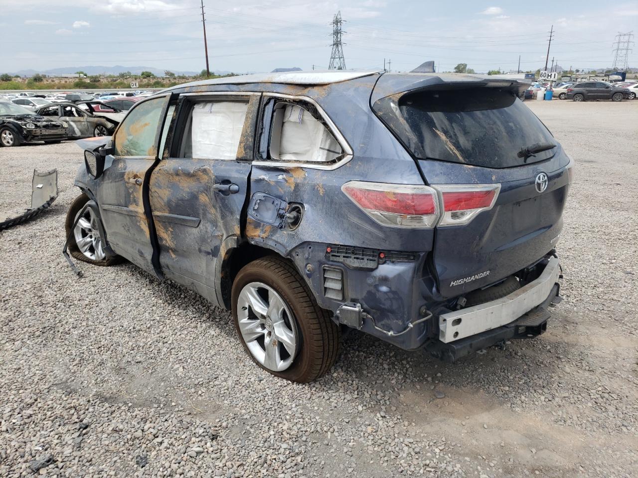 Obraz 2 z 2015 TOYOTA HIGHLANDER LIMITED 2015 z VIN 5TDDKRFH2FS100118
