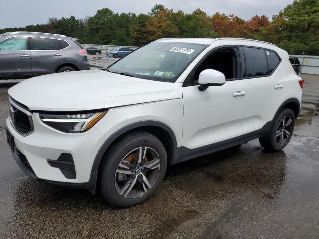 Obraz 1 z 2023 VOLVO XC40 CORE 2023 z VIN YV4L12UV3P2946293