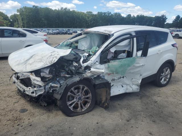 Image 1 of 2017 FORD ESCAPE SE 2017 with VIN 1FMCU0GDXHUE55481