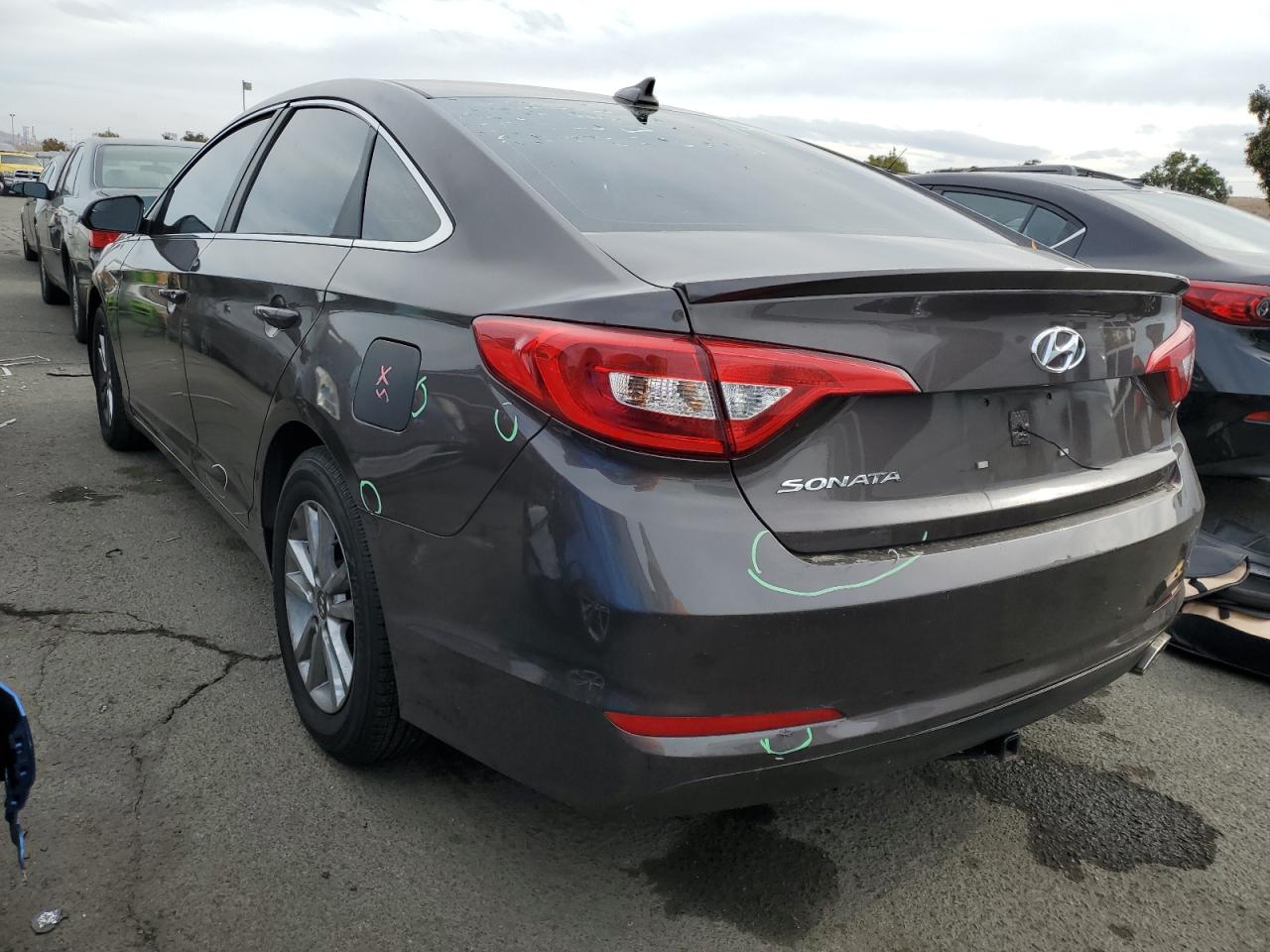 Image 2 of 2017 HYUNDAI SONATA SE 2017 with VIN 5NPE24AFXHH557197