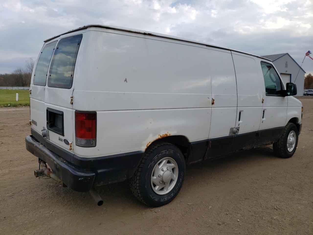 Изображение 3 2009 FORD ECONOLINE E250 VAN 2009 с VIN 1FTNE24W29DA22220