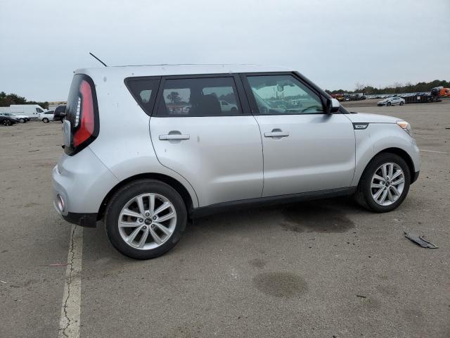 Изображение 3 2018 KIA SOUL + 2018 с VIN KNDJP3A52J7618067