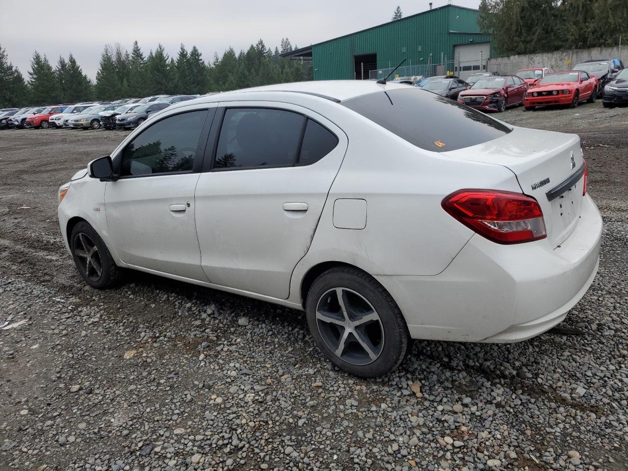 Изображение 2 Mitsubishi Mirage G4 Es 2017 с VIN ML32F3FJ1HHF06531