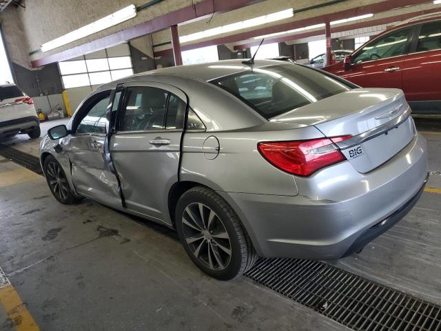 Image 2 of 2014 CHRYSLER 200 LIMITED 2014 with VIN 1C3CCBCG7EN150632