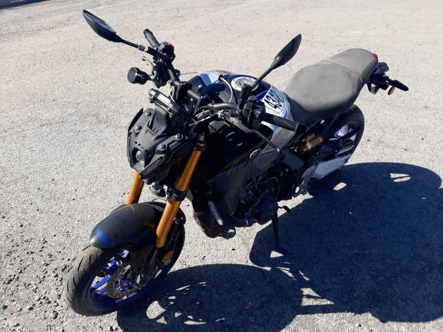 Image 2 of 2023 YAMAHA MT09 D 2023 with VIN JYARN72E5PA001140