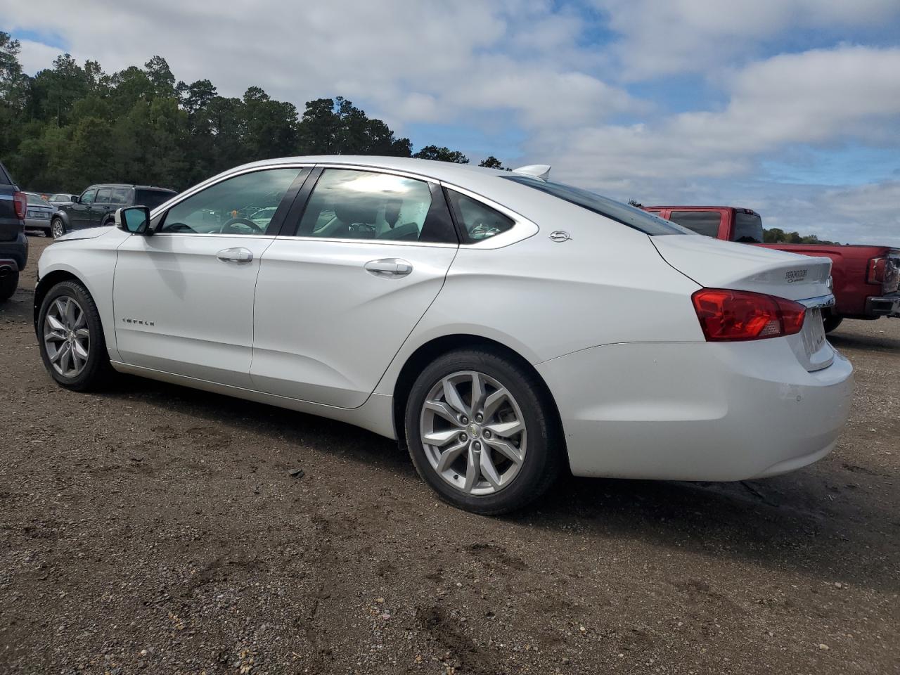 Image 2 of Chevrolet Impala Lt 2016 with VIN 1G1105SA1GU163730