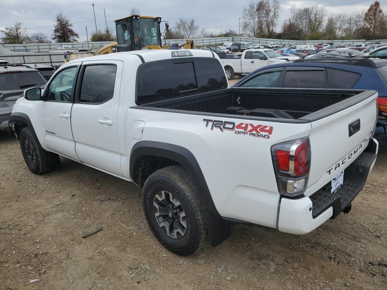 Image 2 of 2023 TOYOTA TACOMA DOUBLE CAB 2023 with VIN 3TMCZ5AN0PM636080