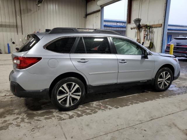 Image 3 of 2018 SUBARU OUTBACK 3.6R LIMITED 2018 with VIN 4S4BSENCXJ3202844