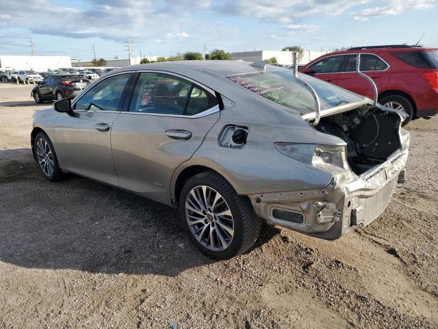 Obraz 2 z 2019 LEXUS ES 300H 2019 z VIN JTHB21B16K2023268