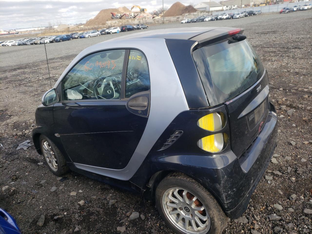 Obraz 2 z 2013 SMART FORTWO PURE 2013 z VIN WMEEJ3BA5DK689460