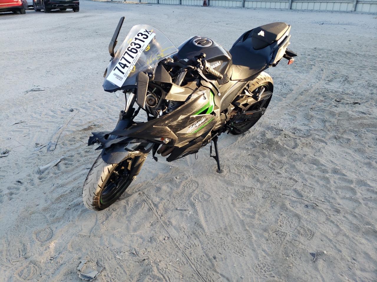 Image 2 of 2023 KAWASAKI EX400  2023 with VIN JKAEXKH16PDAN8026