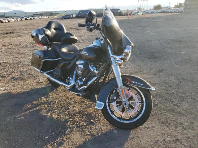 Obraz 1 z 2018 HARLEY-DAVIDSON FLHTCU ULTRA CLASSIC ELECTRA GLIDE 2018 z VIN 1HD1FCC10JB619274