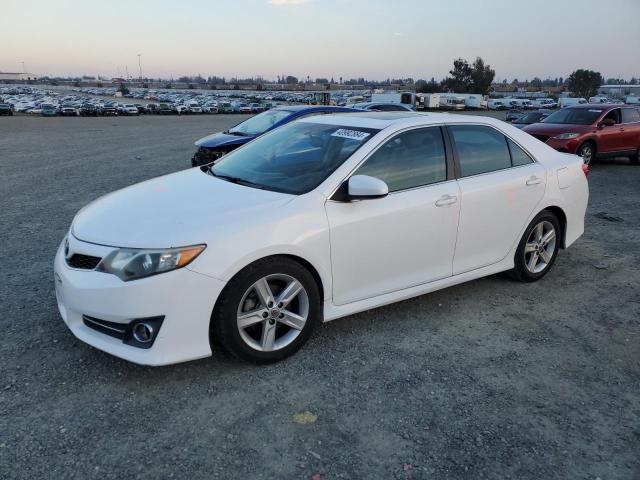 Obraz 1 z 2014 TOYOTA CAMRY L 2014 z VIN 4T1BF1FK2EU811770