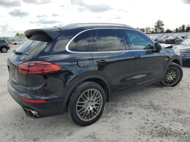 Obraz 3 z 2016 PORSCHE CAYENNE SE HYBRID 2016 z VIN WP1AE2A23GLA64848