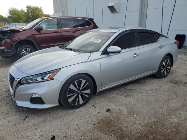 Изображение 1 2021 NISSAN ALTIMA SV 2021 с VIN 1N4BL4DV8MN310943