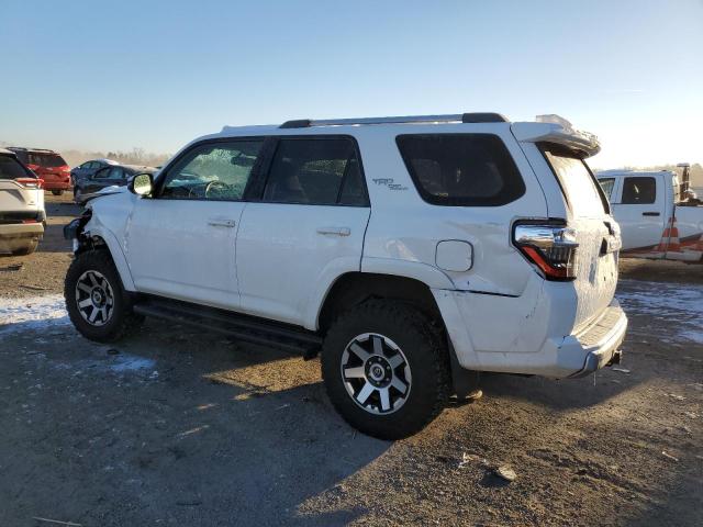 Image 2 of 2017 TOYOTA 4RUNNER SR5/SR5 PREMIUM 2017 with VIN JTEBU5JR3H5473781