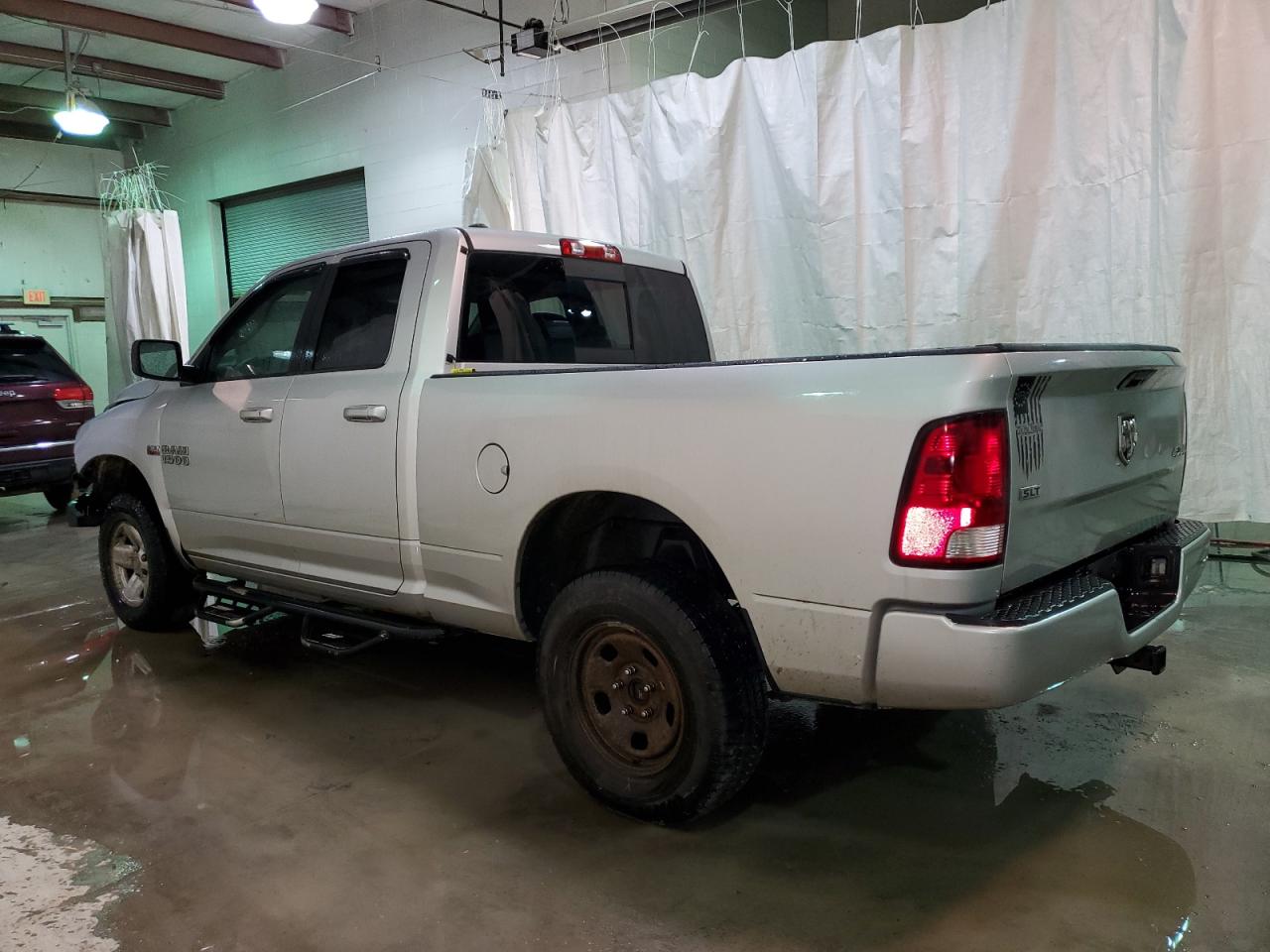 Изображение 2 2017 RAM 1500 SLT 2017 с VIN 1C6RR7GTXHS537570