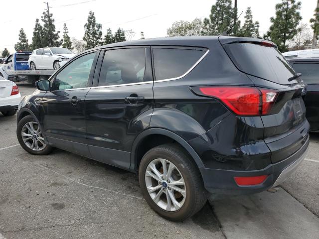 Изображение 2 2019 FORD ESCAPE SE 2019 с VIN 1FMCU0G90KUB13380