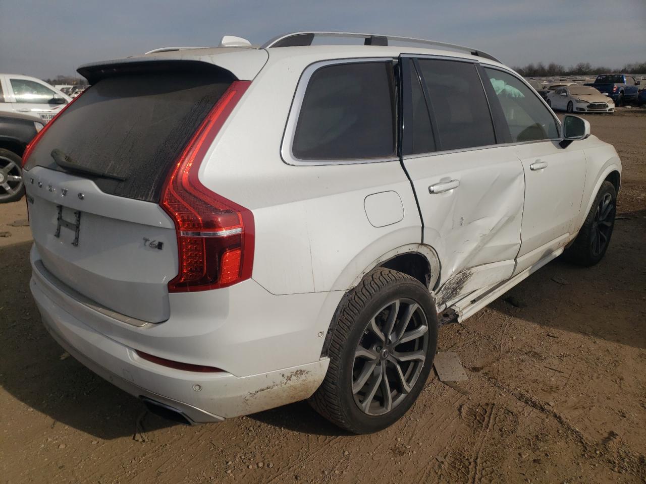 Obraz 3 z 2017 VOLVO XC90 T6 2017 z VIN YV4A22PK1H1155130