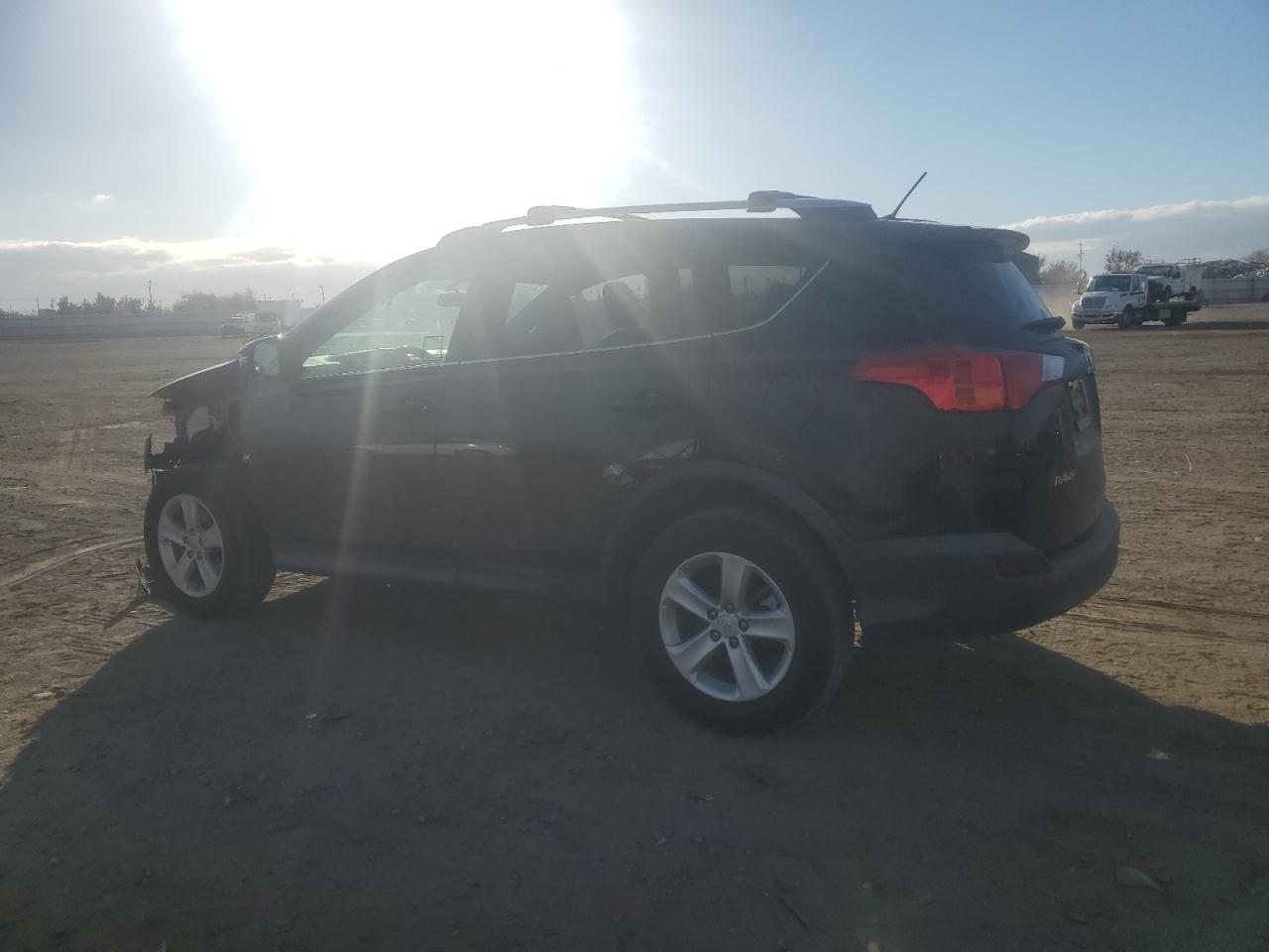Obraz 2 z 2013 TOYOTA RAV4 XLE 2013 z VIN 2T3WFREV7DW072204