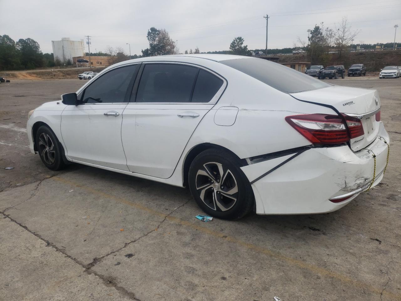 Изображение 2 2016 HONDA ACCORD LX 2016 с VIN 1HGCR2F37GA058919