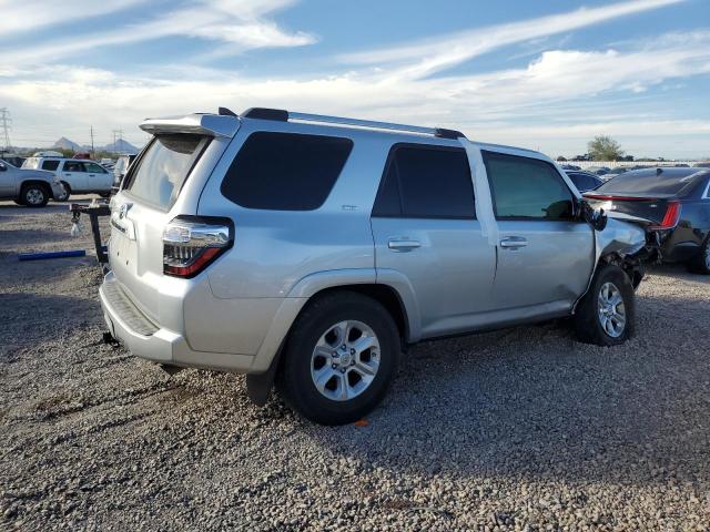 Изображение 3 2020 TOYOTA 4RUNNER SR5 2020 с VIN JTEZU5JRXL5214812