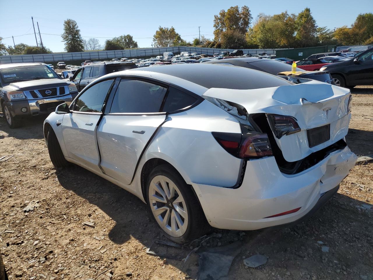 Obraz 2 z Tesla Model 3 2022 z VIN 5YJ3E1EA3NF321321