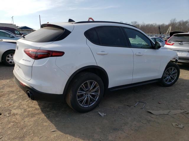 Image 3 of 2023 ALFA ROMEO STELVIO SPRINT 2023 with VIN ZASPAKAN9P7D59681