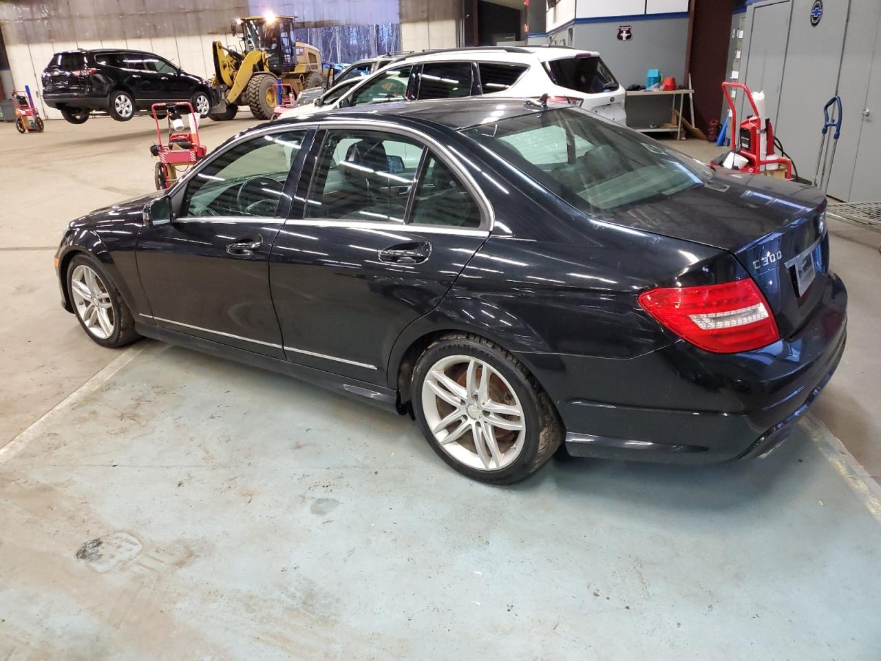 Image 2 of 2012 MERCEDES-BENZ C 300 4MATIC 2012 with VIN WDDGF8BB4CA714535