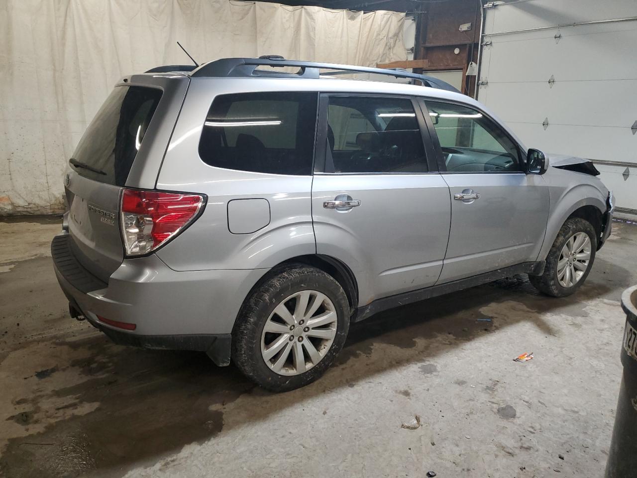 Obraz 3 z 2013 SUBARU FORESTER 2.5X PREMIUM 2013 z VIN JF2SHADC6DH424044