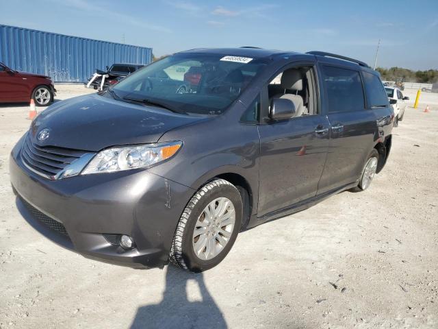 Image 1 of 2017 TOYOTA SIENNA XLE 2017 with VIN 5TDYZ3DC3HS899444