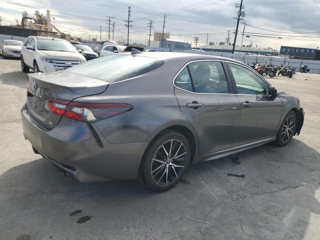 Obraz 3 z 2021 TOYOTA CAMRY SE 2021 z VIN 4T1G11AK5MU541217