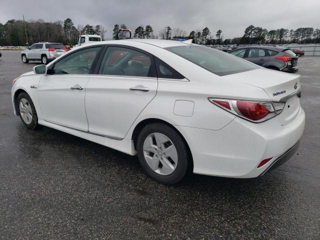 Image 2 of 2012 HYUNDAI SONATA HYBRID 2012 with VIN KMHEC4A49CA060259