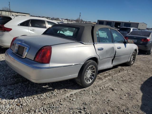 Изображение 3 2001 LINCOLN TOWN CAR SIGNATURE 2001 с VIN 1LNHM82W11Y681811