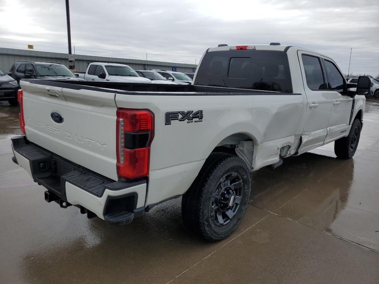 Изображение 3 2023 FORD F350 SUPER DUTY 2023 с VIN 1FT8W3BMXPEC68117