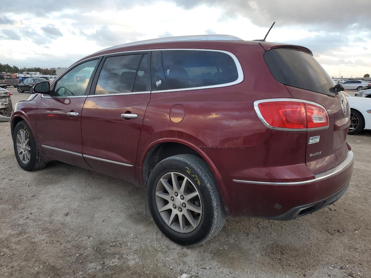 Изображение 2 2016 BUICK ENCLAVE  2016 с VIN 5GAKRBKD6GJ100085