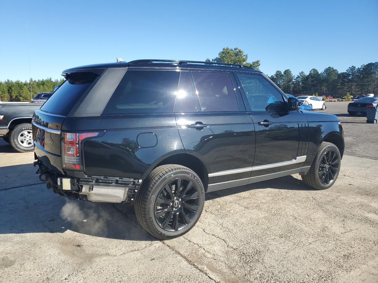 Image 3 of 2015 LAND ROVER RANGE ROVER SUPERCHARGED 2015 with VIN SALGS2TF3FA239106