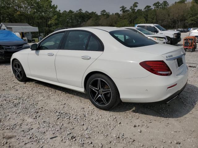 Obraz 2 z 2018 MERCEDES-BENZ E 300 2018 z VIN WDDZF4JB5JA488330