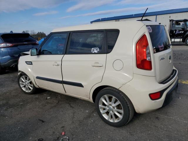 Image 2 of 2013 KIA SOUL  2013 with VIN KNDJT2A50D7757592