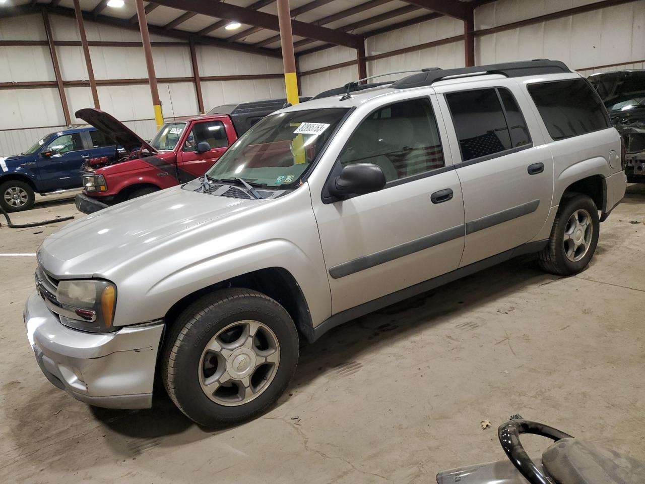 Изображение 1 2005 CHEVROLET TRAILBLAZER EXT LS 2005 с VIN 1GNET16SX56197797