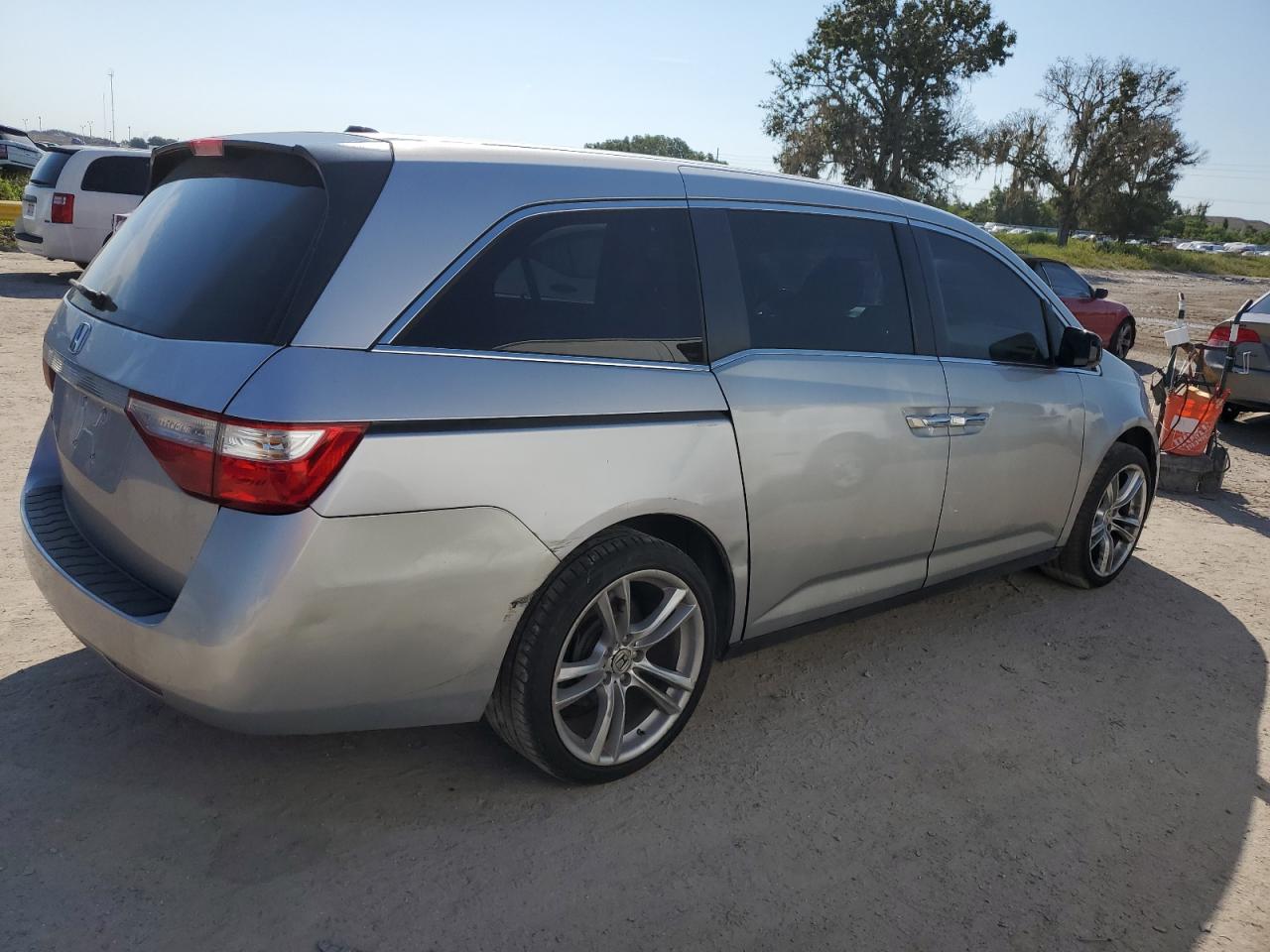 Изображение 3 Honda Odyssey Exl 2012 с VIN 5FNRL5H67CB054809