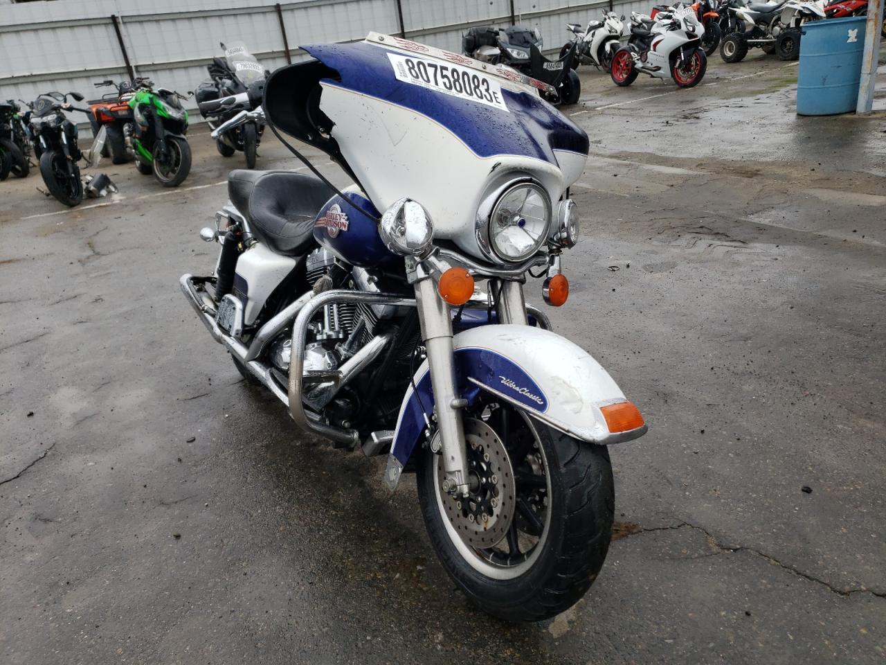 Obraz 1 z 2007 HARLEY-DAVIDSON FLHTCUI  2007 z VIN 1HD1FC4337Y634700