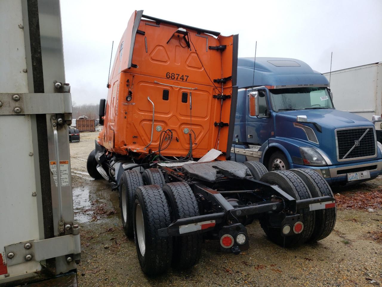 Изображение 3 2013 FREIGHTLINER CASCADIA 125  2013 с VIN 3AKJGLDR2DSBV3932