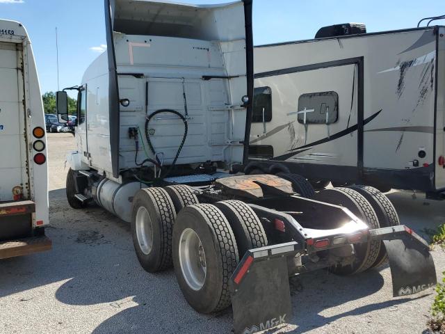 Image 3 of 2014 VOLVO VN VNL 2014 with VIN 4V4NC9EH8FN920457
