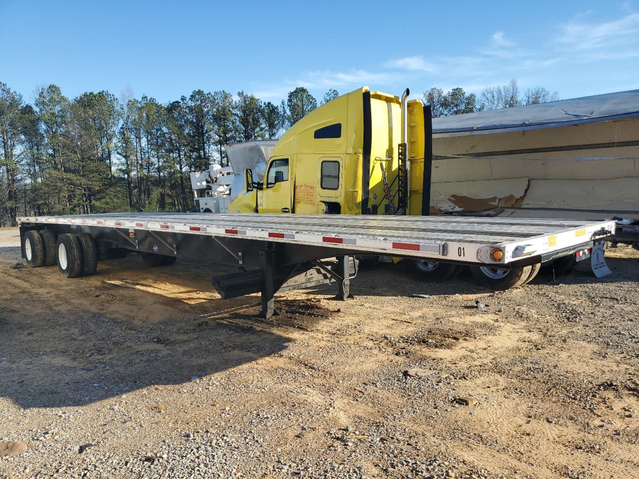Image 1 of 2014 UTILITY TRAILER 2014 with VIN 1UYFS248XEA881115