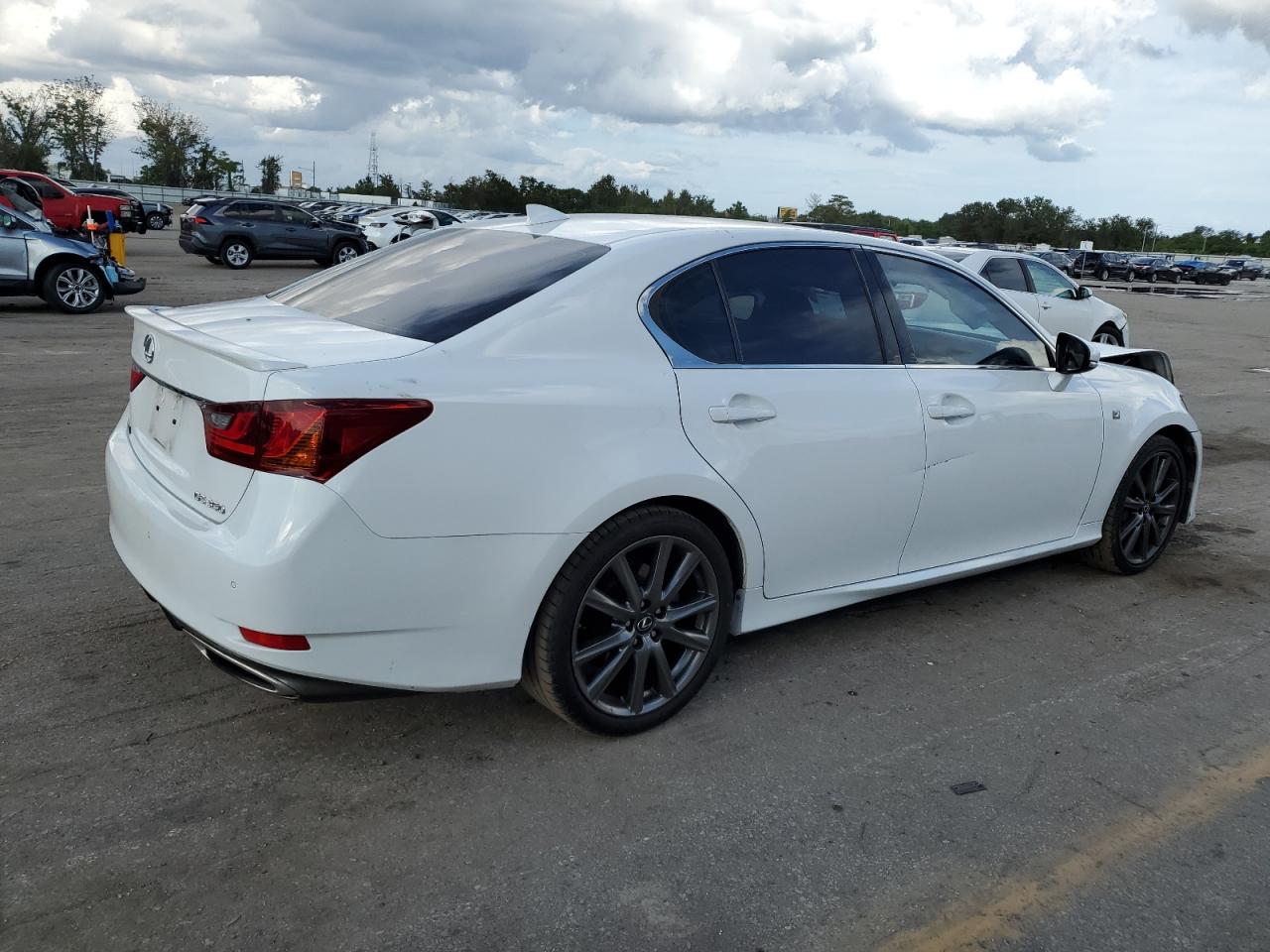 Image 3 of 2015 LEXUS GS 350 2015 with VIN JTHBE1BL8FA010266